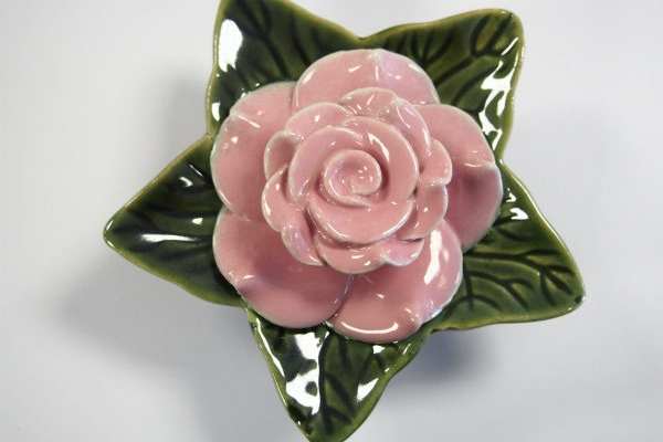 Headstone World - Products - Accessories - Memorial Rose - Pink